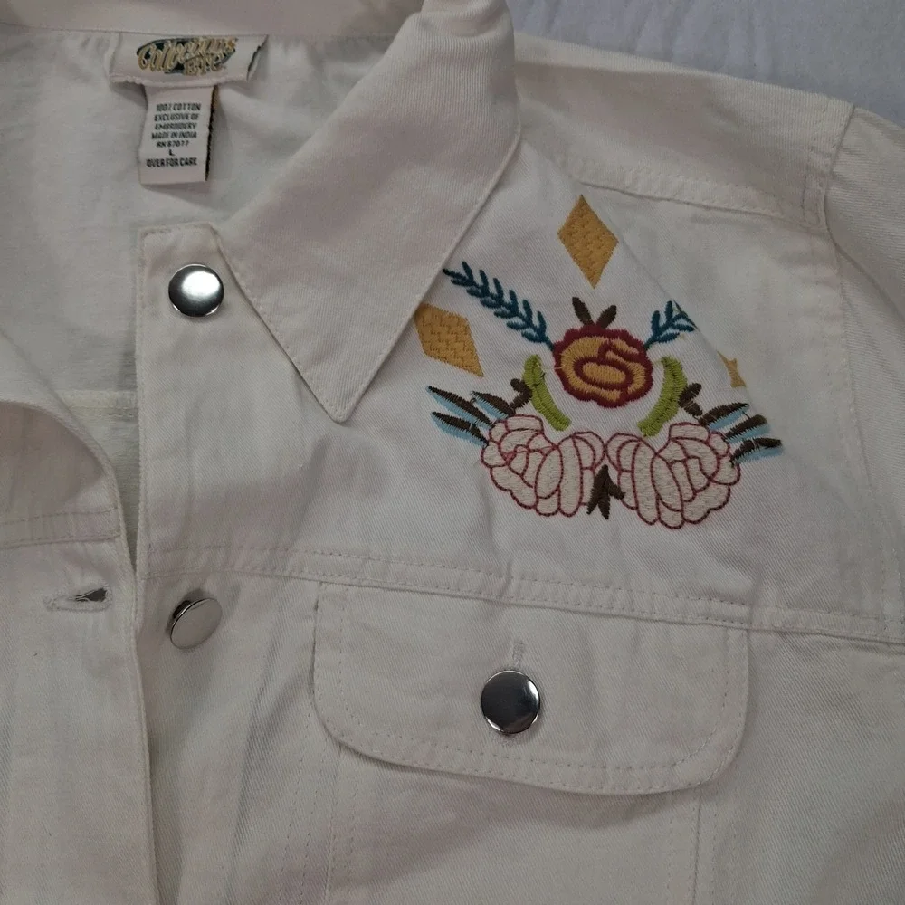 Collections Etc Jacket Womens Large Trucker White Embroidered Floral Cotton EUC
